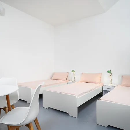 בית הארחה Classbnb - 2 In Zona Stazione מילאנו